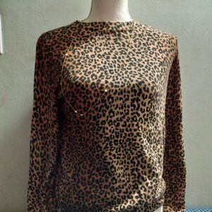 Leopard print sweater